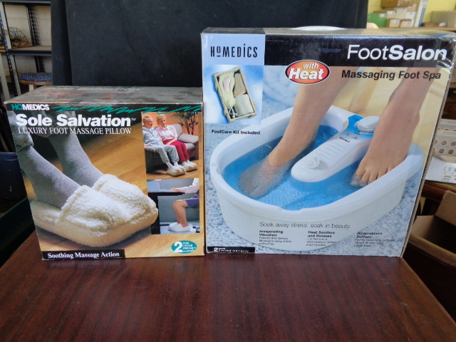 lot 6180 image: Sole Salvation  Foot Massage pillow and Homedics Foot Salon