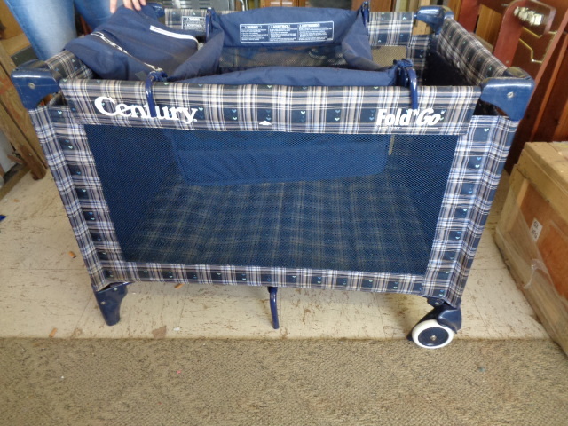 lot 6196 image: Century Fold-n- Go Play Pen w bassinet