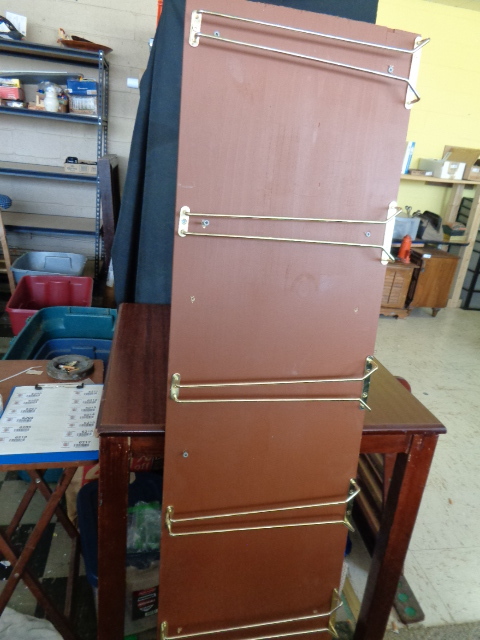 lot 6205 image: Hanging Cup Holder and Pool Stick Holder