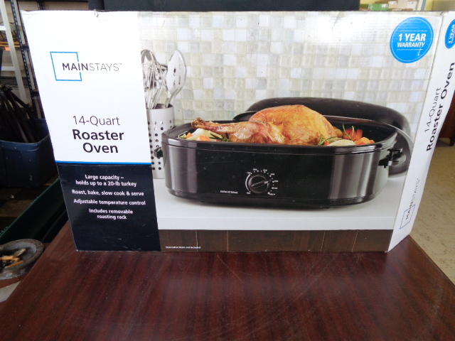 lot 6229 image: Almost New 14 Quart Toaster Oven
