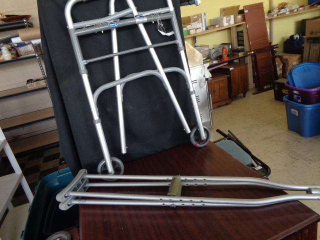 lot 6239 image: Walker and set of crutches