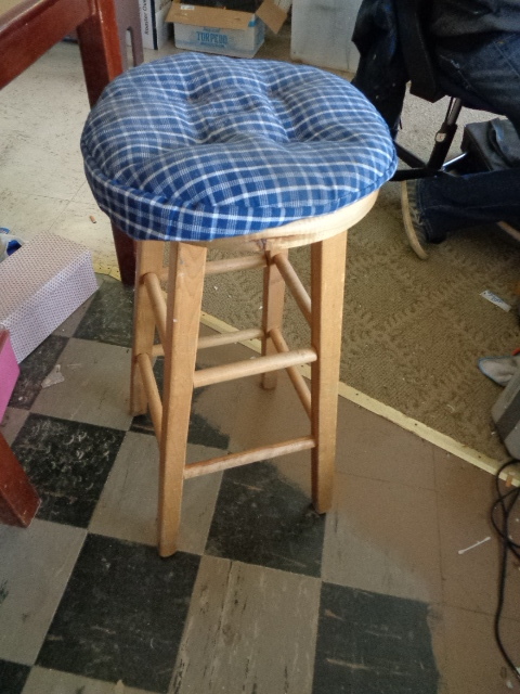 lot 6244 image: 29 Tall Bar Stool
