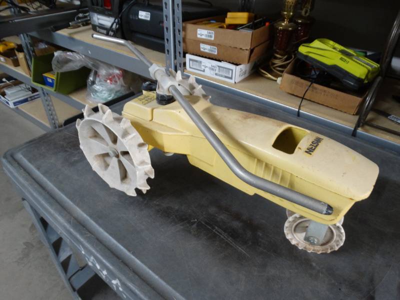 lot 8393 image: Nelson tractor sprinkler.
