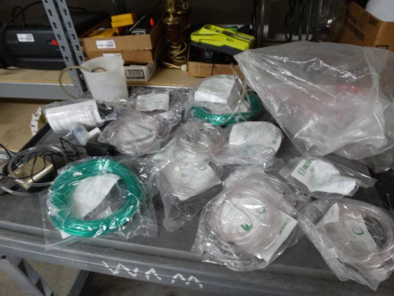 lot 8394 image: Lot of medical tubing.