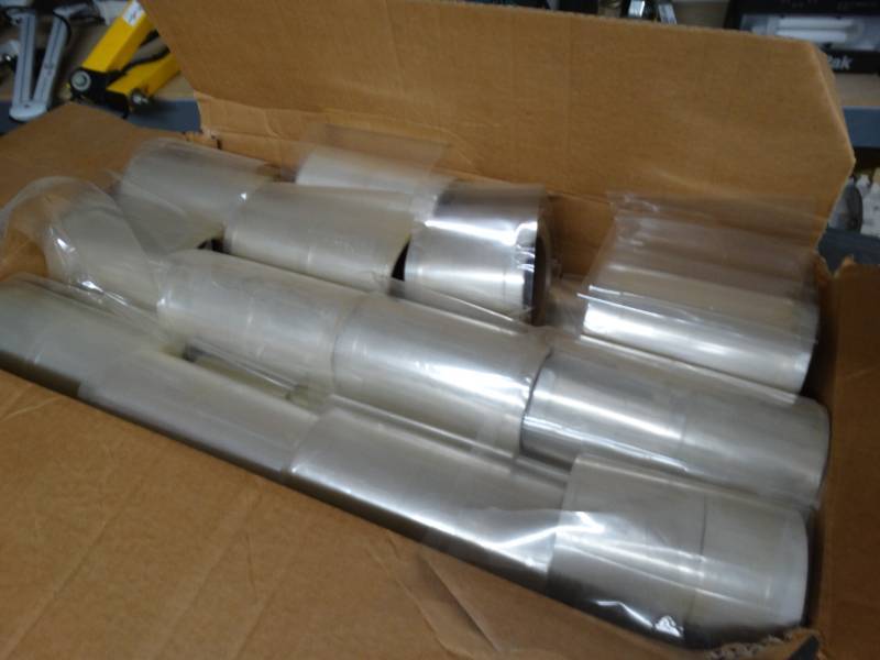 lot 8414 image: Big lot of screen protectors.