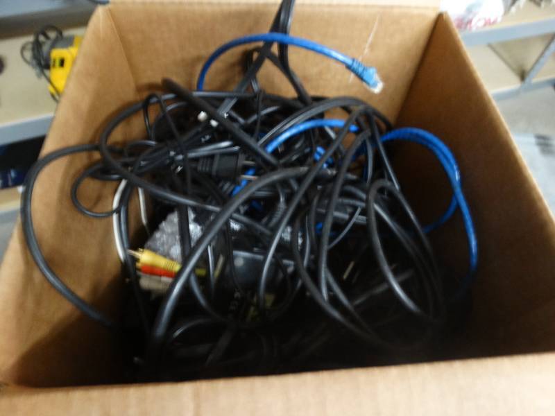 lot 8426 image: Lot of various wires.