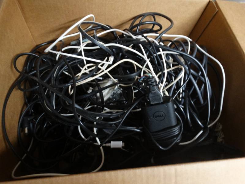 lot 8429 image: Lot of AC adaptors.