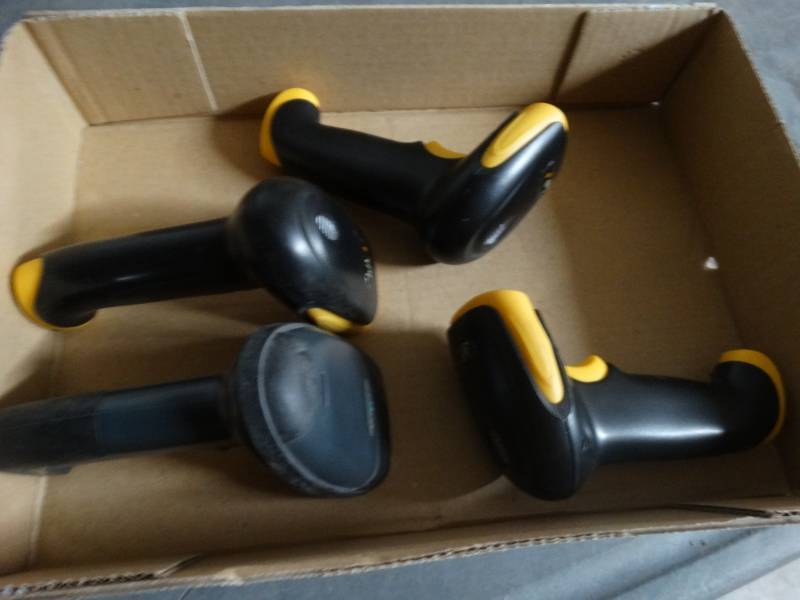 lot 8453 image: 4 Scanner guns.