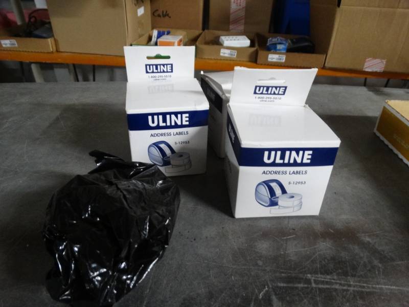 lot 8463 image: 3 Boxes of uline address lables.