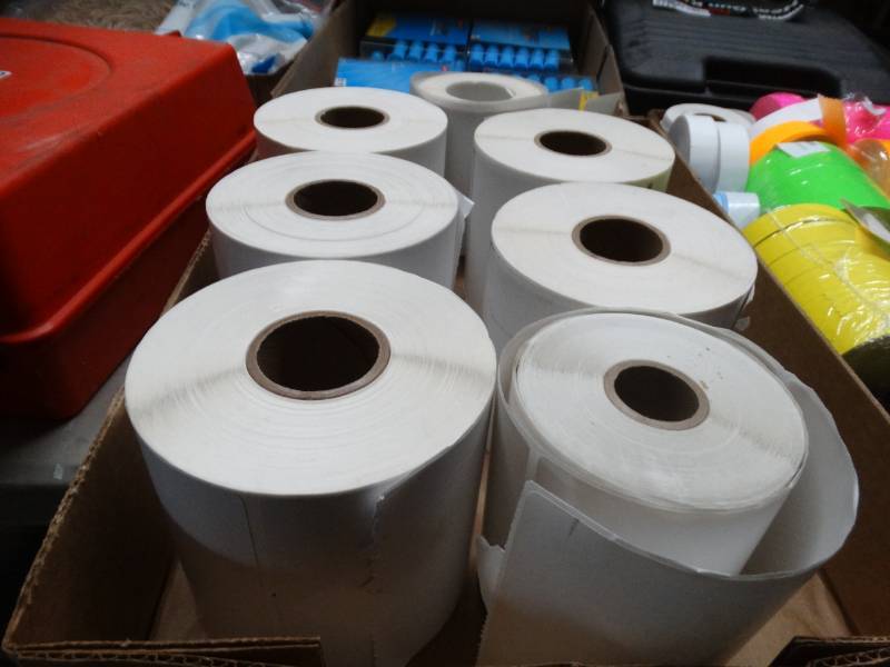 lot 8478 image: 7 Rolls of shipment labels.