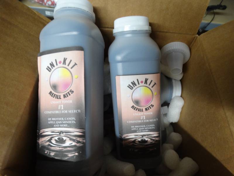 lot 8485 image: Lot of uni kit refill kits.