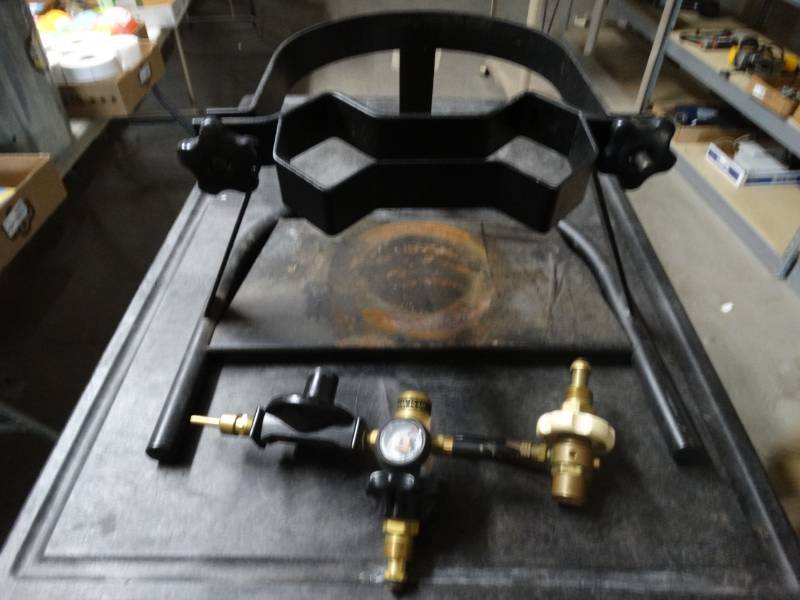 lot 8492 image: Tank holder.