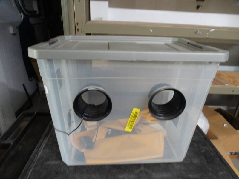 lot 8511 image: Homemade parts cleaner.