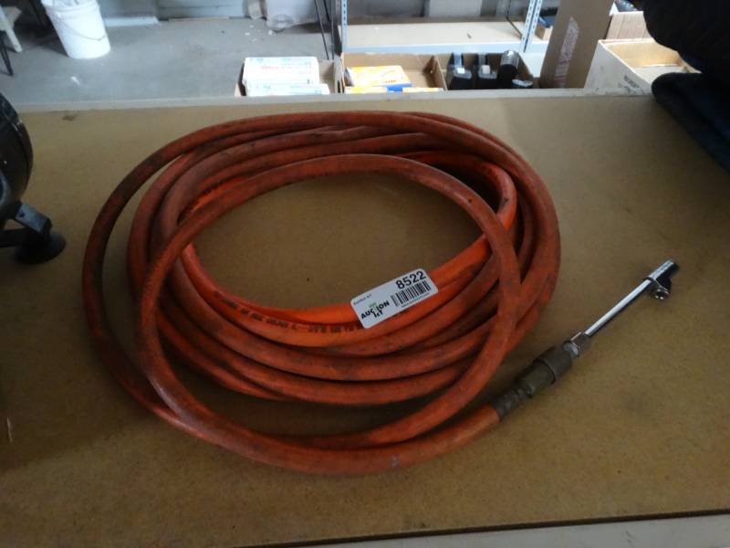 lot 8522 image: Air hose.
