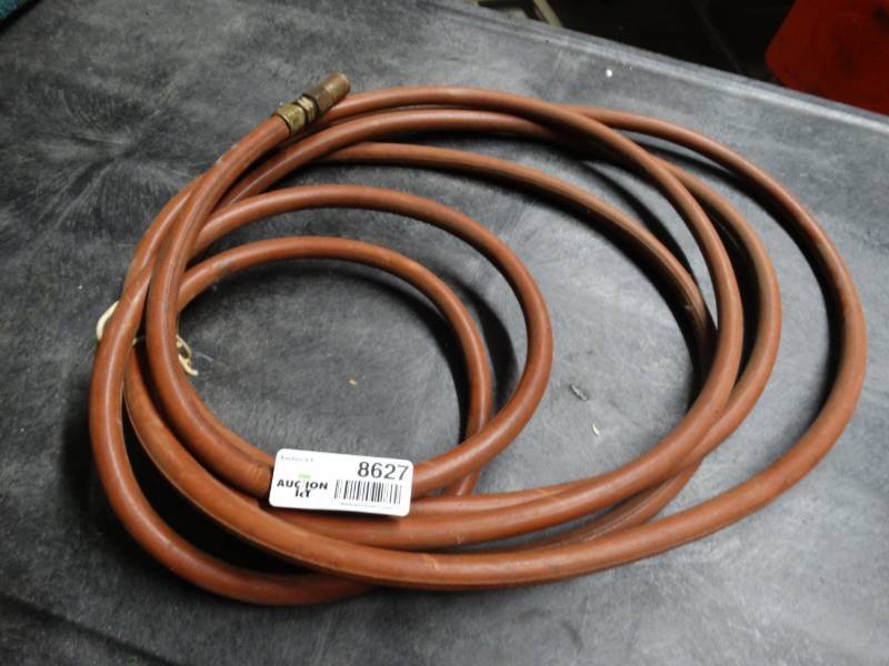 lot 8627 image: Air hose.