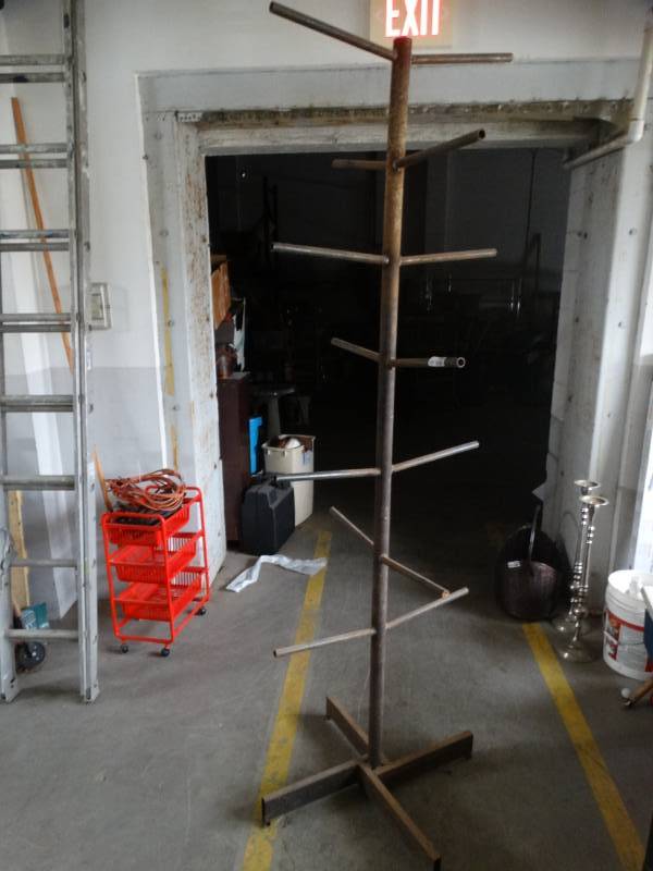 lot 8640 image: Metal shop extension cord tree.