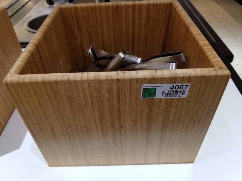 lot 4067 image: Bamboo Box with Tongs
