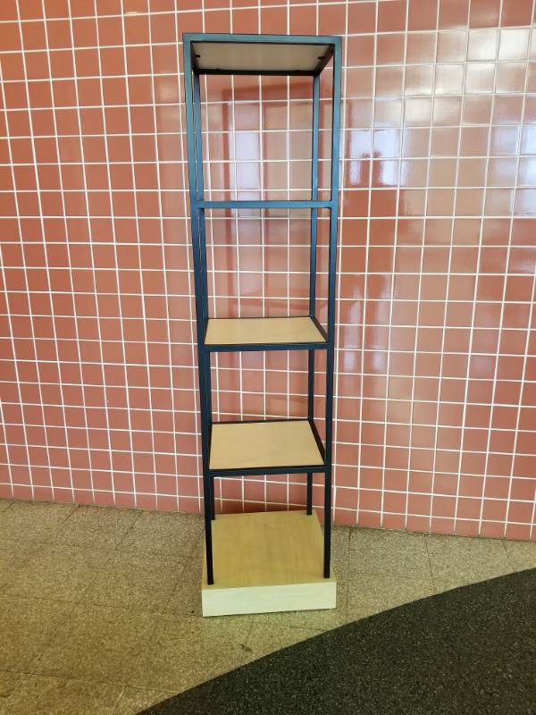 lot 4093 image: 5 Tier Wood and Metal Shelf
