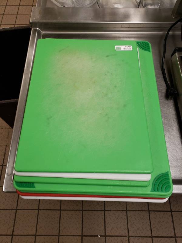 lot 5006 image: Cutting Boards