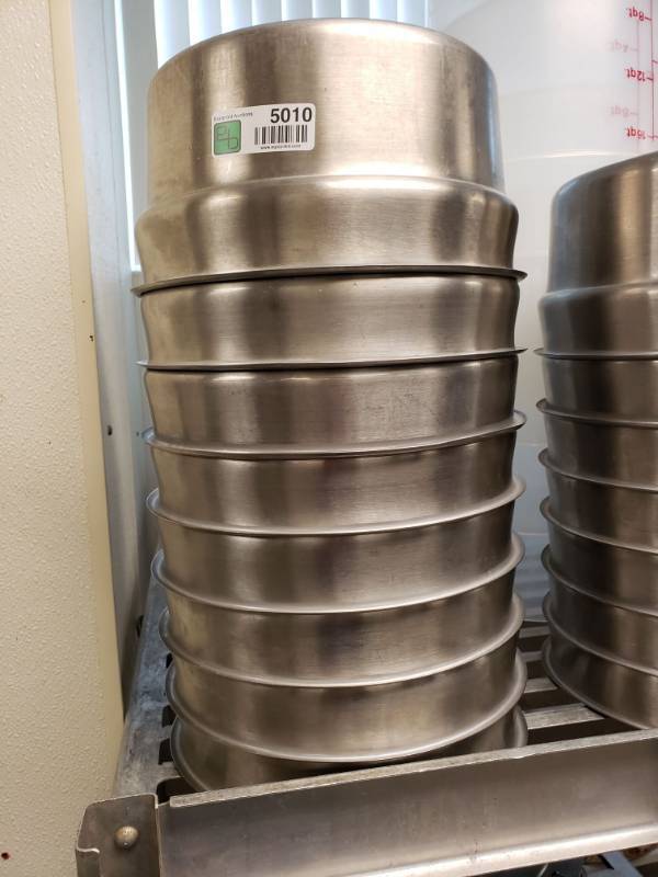 lot 5010 image: (8) Vollrath Stainless Steel Inset Pans