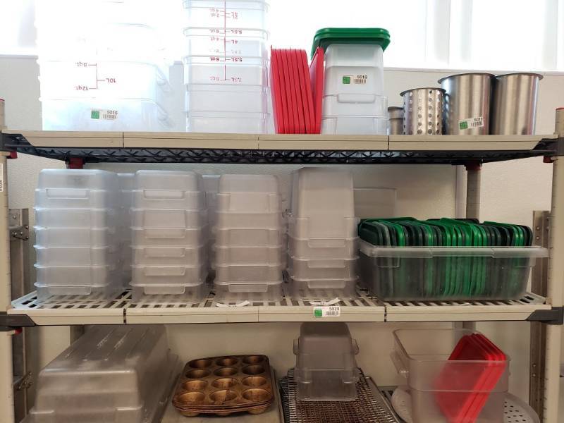lot 5020 image: (41) Food Storage Containers with (34) Lids