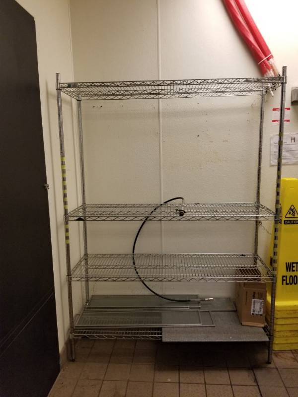 lot 4095 image: 4 Tier Metal Rack