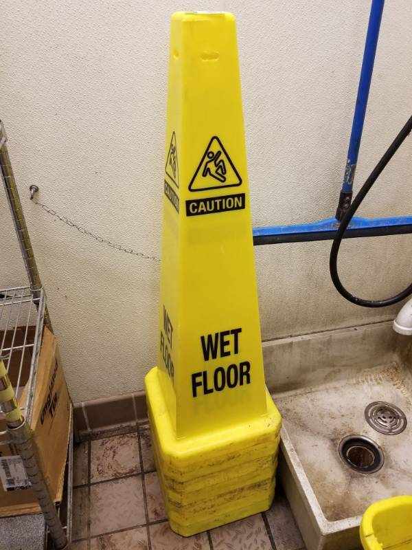 lot 4096 image: 7 Wet Floor Signs