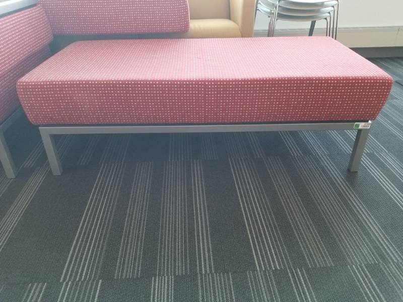 lot 4175 image: Carlyle Soft Seating Bench