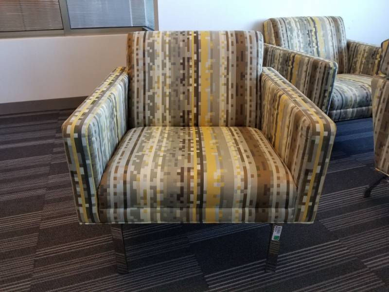 lot 4243 image: Jack Cartwright Retro Chair 30 x 33 x 32