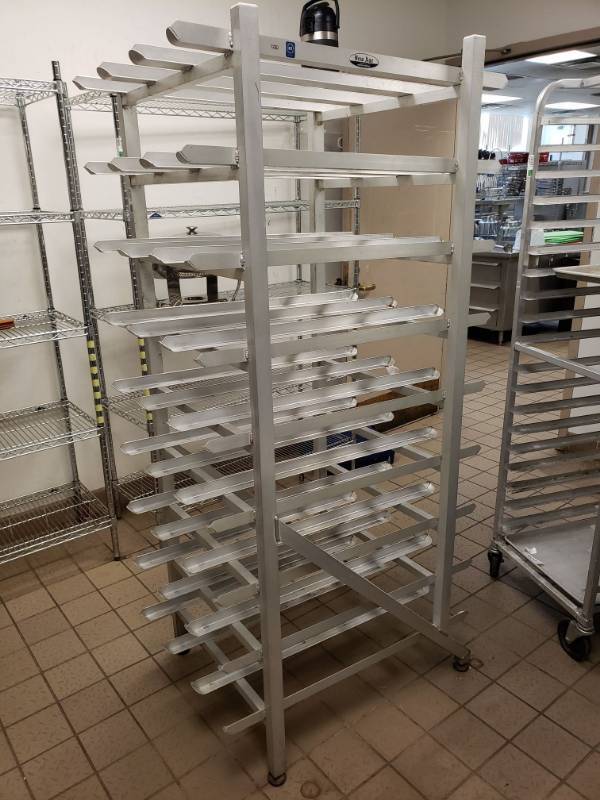 lot 5091 image: New Age Stainless Steel #10 Can Rack.