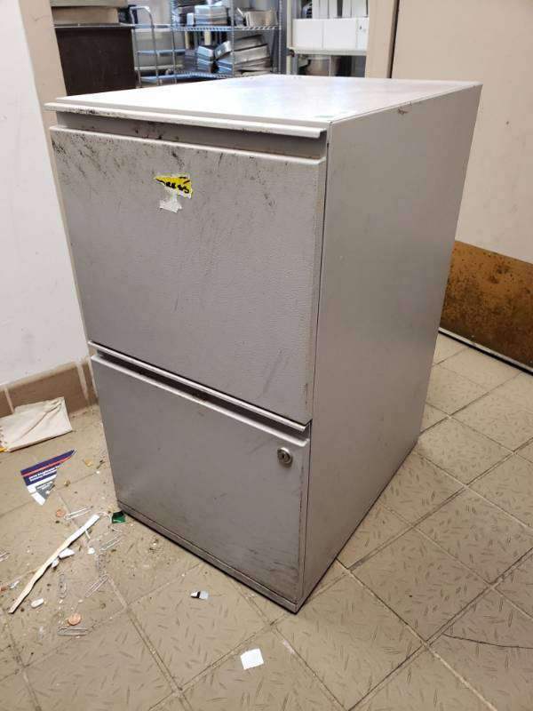 lot 5107 image: Filing Cabinet