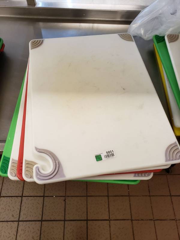 lot 5051 image: (5) 24 x 18 Cutting Boards
