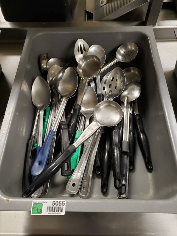 lot 5055 image: Various Cooking Spoons