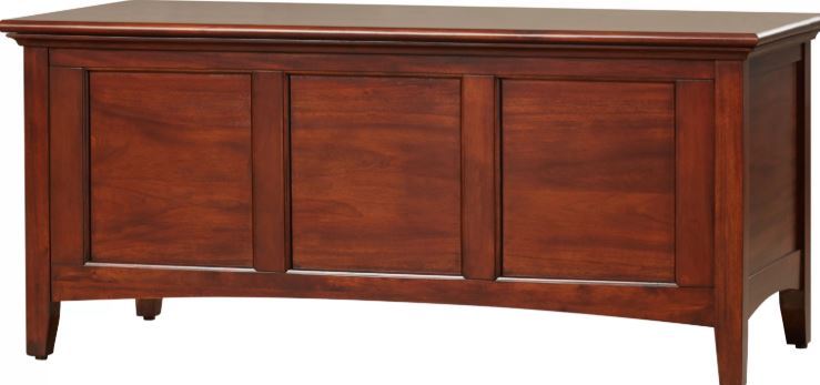 lot 1992 image: Calila Cedar Lined Blanket Trunk MSRP $499.99