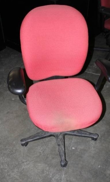 lot 2528 image: Red Herman Miller Office Chair