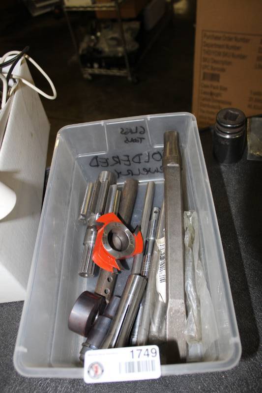 lot 1749 image: Misc Hardware