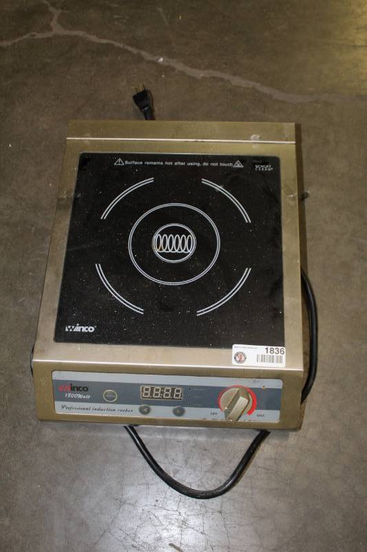 lot 1836 image: Winco Professional Induction Single Cooktop 1800 Watt