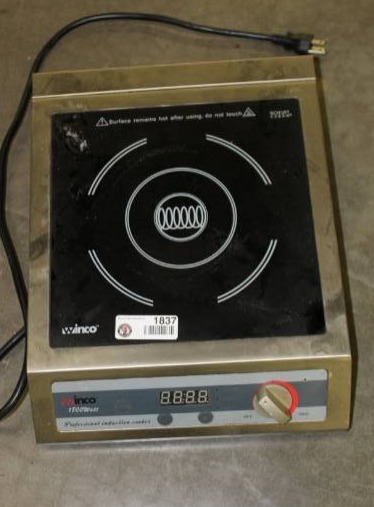 lot 1837 image: Winco Professional Induction Cooktop