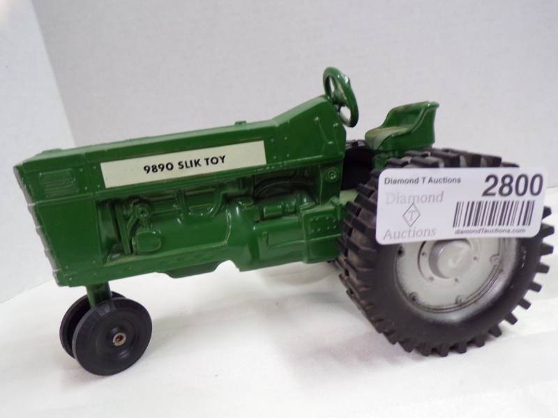 slik toy tractor