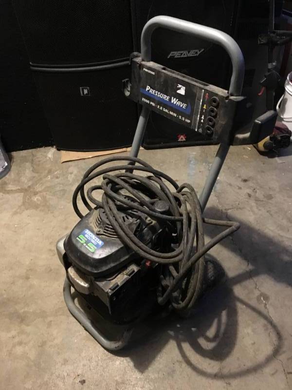 lot 1351 image: Pressure wave power washer model PWH2500 (item is for parts or repair)