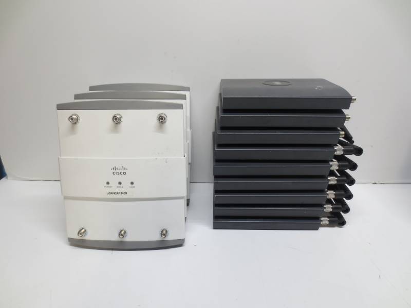lot 1029 image: Lot of misc cisco access points