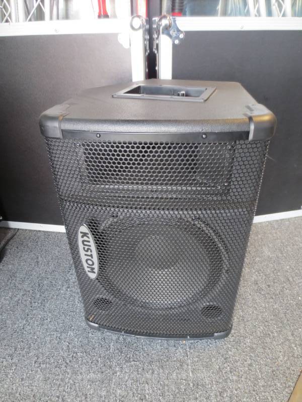 lot 1041 image: Kustom KPX112PM powered speaker