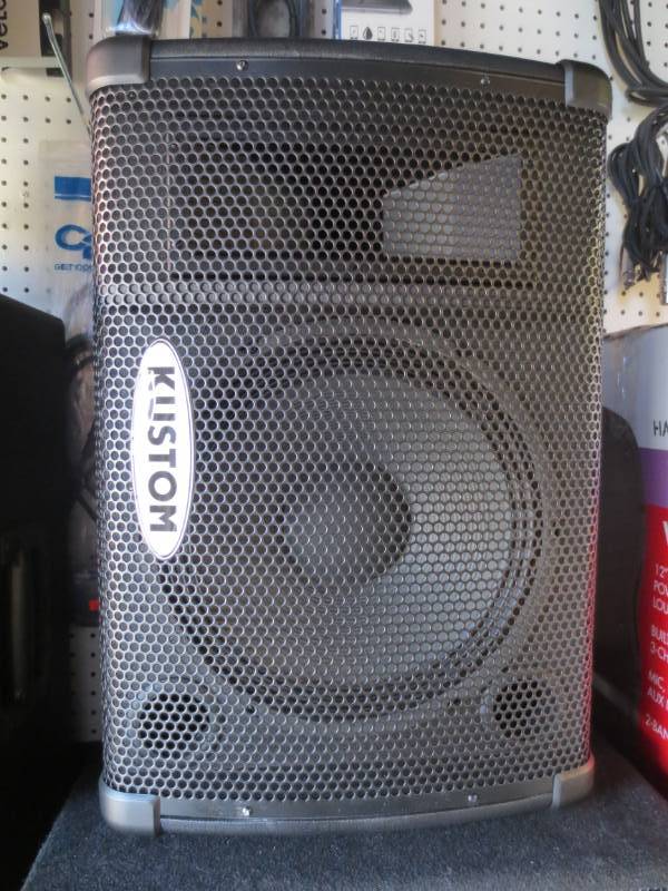 lot 1067 image: Kustom KPX112PM powered speaker