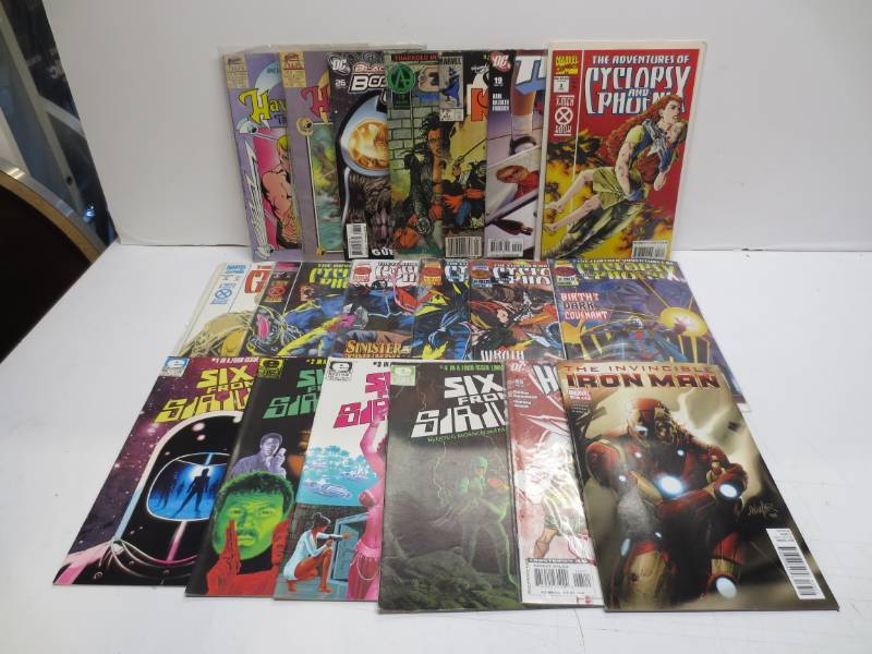 lot 1079 image: Lot of misc comics