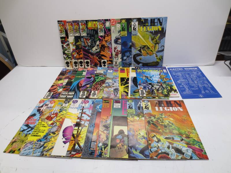 lot 1081 image: Lot of misc comics