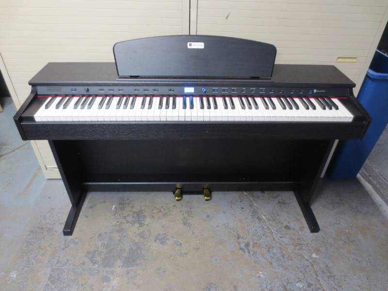 lot 1350 image: Williams Rhapsody 2 (box was damaged, item is in like new condition)