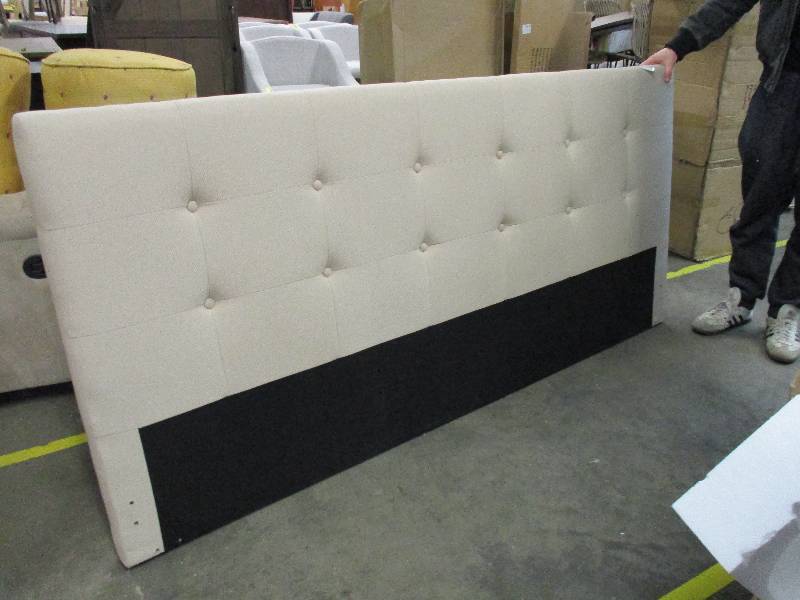 lot 124 image: Brand New Tufted King Size Headboard