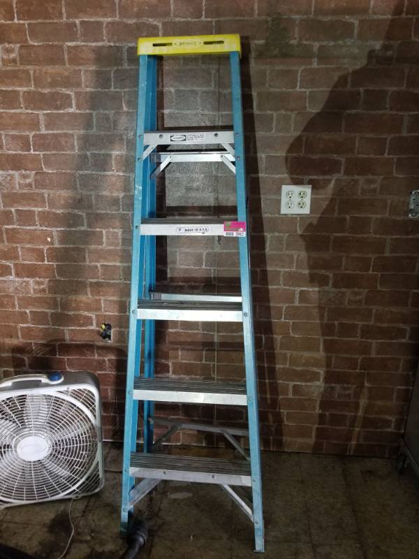 lot 2982 image: Werner 6 Ft Ladder