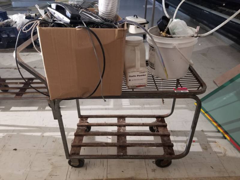 lot 2991 image: Metal Cart and Electric Items