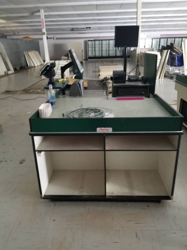 lot 4275 image: Cashier Station